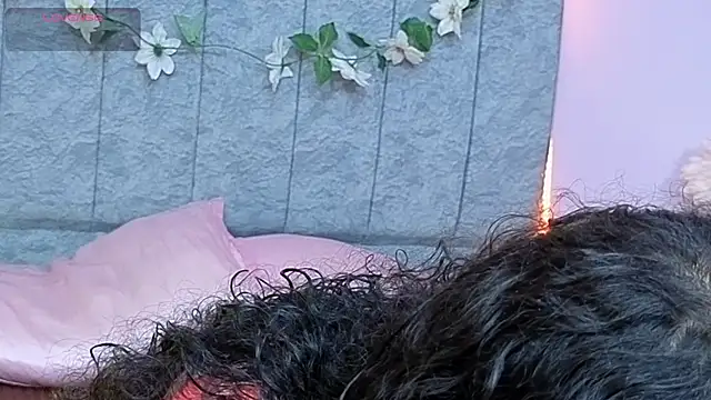 Snapshot of Zoe-yanin chatting on February 5, 2026, 11:39 am Zoe-yanin online show from February 5, 2026, 11:39 am