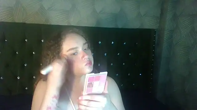 Snapshot of AnnyFoxx chatting on March 2, 2026, 8:05 pm AnnyFoxx online show from March 2, 2026, 8:05 pm