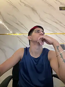 Snapshot of Thiago_Olsen chatting on March 3, 2026, 8:05 pm Thiago Olsen online show from March 3, 2026, 8:05 pm