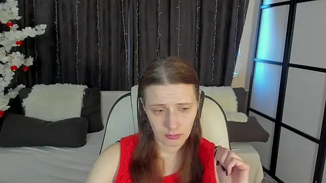 Kathrine Meyer online show from April 9, 2026, 2:02 am