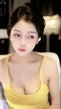 xiaomoli928 online show from March 23, 2026, 8:52 pm