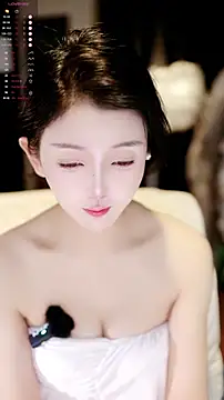 xiaomoli928 online show from May 12, 2026, 8:26 pm