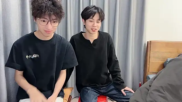 No 1MiaoMiao-Kk online show from February 1, 2026, 11:08 am