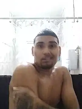 Snapshot of MickeySexyyy chatting on May 14, 2026, 4:26 pm MickeySexyyy online show from May 14, 2026, 4:26 pm