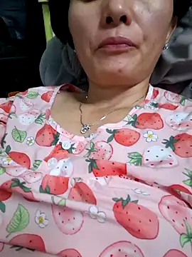 Baby-loveass69 online show from May 25, 2026, 12:15 pm