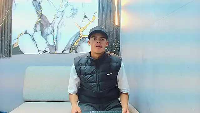 Snapshot of samuel_wyatt chatting on February 14, 2026, 12:16 pm samuel wyatt online show from February 14, 2026, 12:16 pm