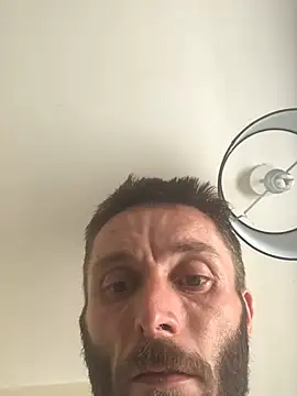 Snapshot of pezzerb7 chatting on June 16, 2026, 11:54 am pezzerb7 online show from June 16, 2026, 11:54 am