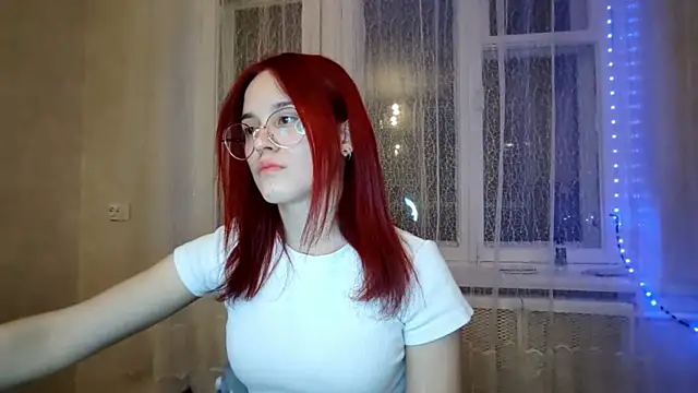 Snapshot of CalandraRolon chatting on February 27, 2026, 6:08 pm CalandraRolon online show from February 27, 2026, 6:08 pm