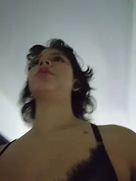 Kitty San xXx online show from March 6, 2026, 10:16 pm