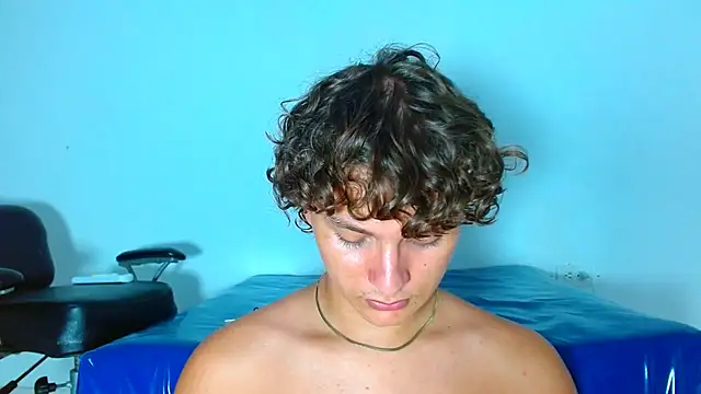 arielnoir6958 online show from March 25, 2026, 12:55 am