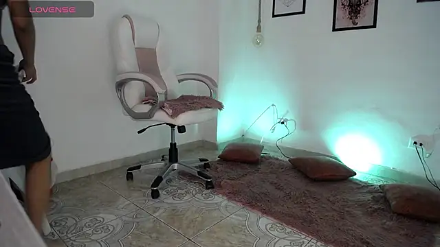 adhara 11 online show from March 11, 2026, 10:48 pm