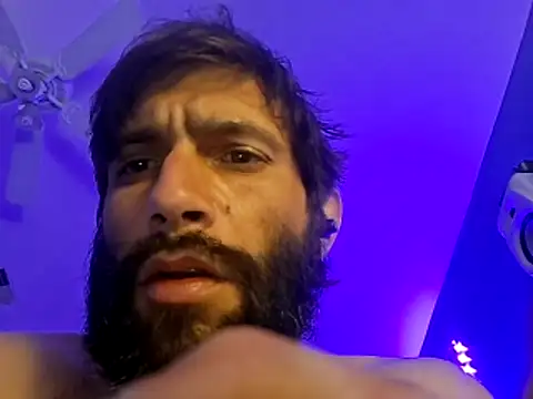 TrndSettr online show from March 4, 2026, 6:21 am