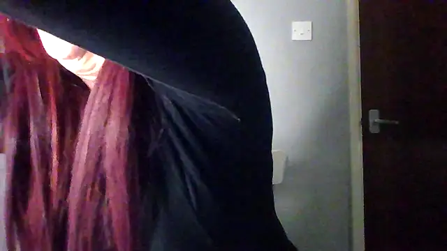 Forbidden-Irish-x online show from March 9, 2026, 8:12 pm