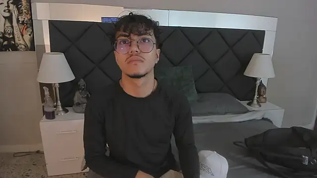 kai storn online show from February 22, 2026, 11:12 am