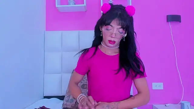 Snapshot of Baby_doll_XOXO chatting on February 12, 2026, 8:41 pm Baby doll XOXO online show from February 12, 2026, 8:41 pm