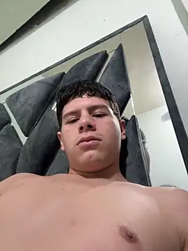 Andy12912 online show from April 2, 2026, 6:47 pm