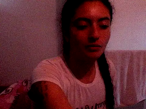 Snapshot of celezte13 chatting on February 10, 2026, 9:03 pm celezte13 online show from February 10, 2026, 9:03 pm