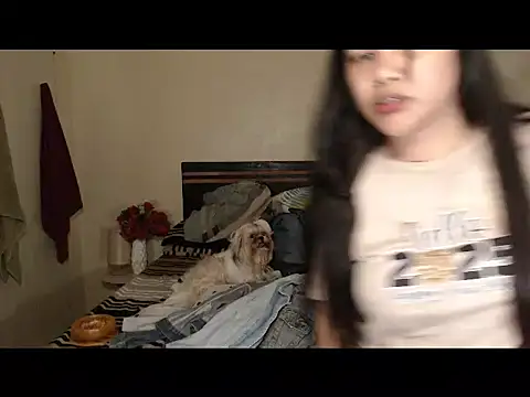 SelenaHERMOSA online show from February 12, 2026, 6:24 am