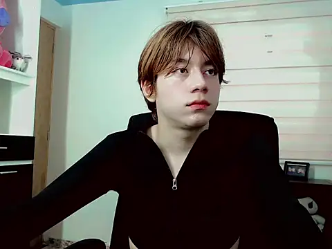 Snapshot of duvisex19 chatting on March 25, 2026, 9:35 pm duvisex19 online show from March 25, 2026, 9:35 pm