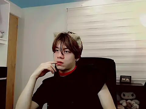 Snapshot of duvisex19 chatting on March 18, 2026, 3:20 am duvisex19 online show from March 18, 2026, 3:20 am