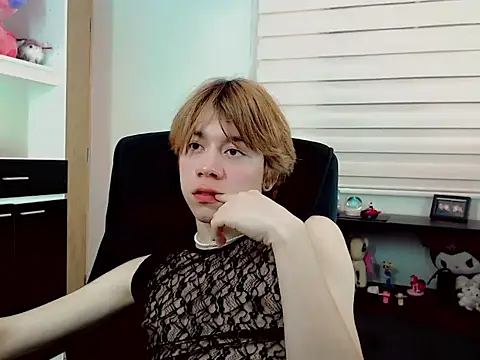 Snapshot of duvisex19 chatting on March 31, 2026, 4:36 am duvisex19 online show from March 31, 2026, 4:36 am