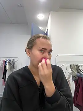 MonicaWestt online show from February 16, 2026, 6:56 am