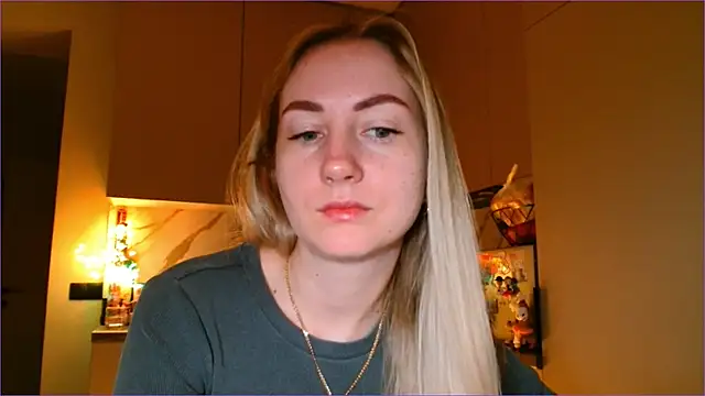 BluueSilk online show from February 6, 2026, 6:42 am