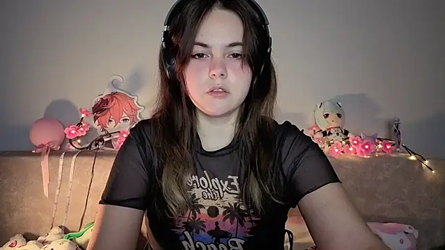  momomochi  online show from February 27, 2026, 11:21 am