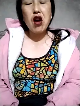 Snapshot of Tina-beo chatting on February 14, 2026, 4:23 am Tina-beo online show from February 14, 2026, 4:23 am