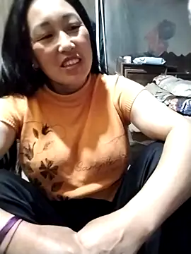 Snapshot of Tina-beo chatting on February 23, 2026, 9:48 pm Tina-beo online show from February 23, 2026, 9:48 pm