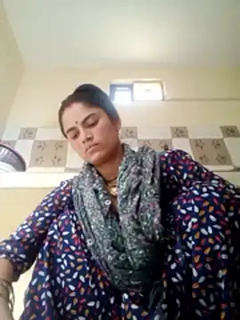 Snapshot of Miya_jaan chatting on May 20, 2026, 2:08 am Miya jaan online show from May 20, 2026, 2:08 am