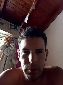 AmorSobra online show from March 3, 2026, 5:09 pm