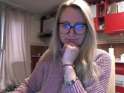 Snapshot of Nataly_Rosy chatting on March 2, 2026, 7:48 am Nataly Rosy online show from March 2, 2026, 7:48 am