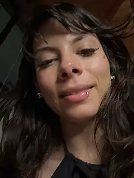 Isalove99 online show from April 27, 2026, 1:47 am