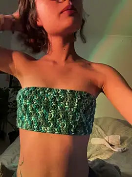 Miamhua-Cat- online show from March 4, 2026, 6:21 am