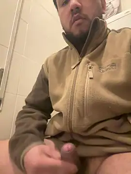 latinocalientehot online show from March 23, 2026, 9:58 pm