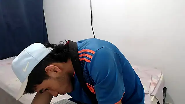 Snapshot of the_skinny_one chatting on February 7, 2026, 12:13 pm the skinny one online show from February 7, 2026, 12:13 pm