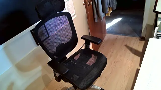 Scotsmanx online show from March 24, 2026, 1:11 pm