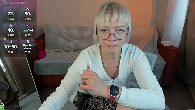 Snapshot of Ann_Annise chatting on June 6, 2026, 1:11 am Ann Annise online show from June 6, 2026, 1:11 am