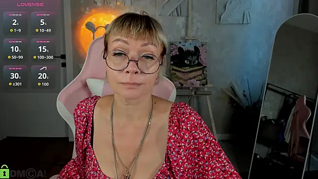 Snapshot of Ann_Annise chatting on July 18, 2026, 9:07 am Ann Annise online show from July 18, 2026, 9:07 am