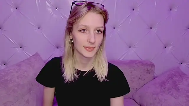 Akiro Kim7 online show from February 21, 2026, 2:24 am