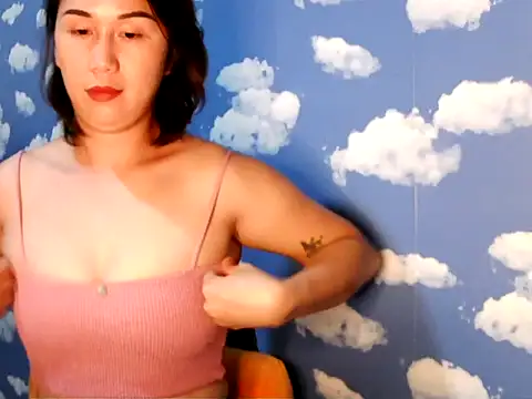 Kitty Bear02 online show from February 11, 2026, 2:39 pm