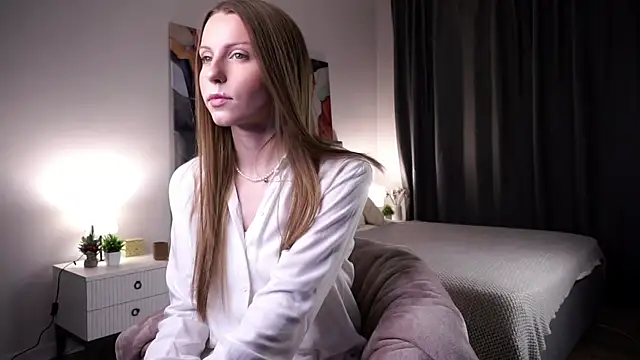 Snapshot of BlondellBolio chatting on February 5, 2026, 9:54 pm BlondellBolio online show from February 5, 2026, 9:54 pm