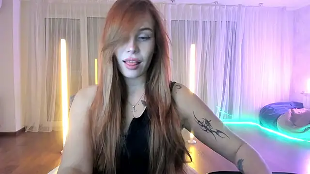 kelly love 222 online show from June 9, 2026, 7:48 pm