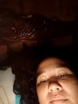 Snapshot of almacalida chatting on February 17, 2026, 10:29 pm almacalida online show from February 17, 2026, 10:29 pm