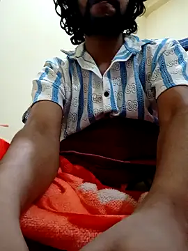 sanem4697 online show from April 9, 2026, 6:52 am