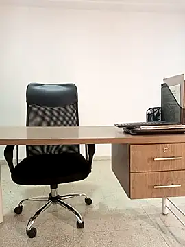 MiaSantana  online show from April 17, 2026, 10:56 pm