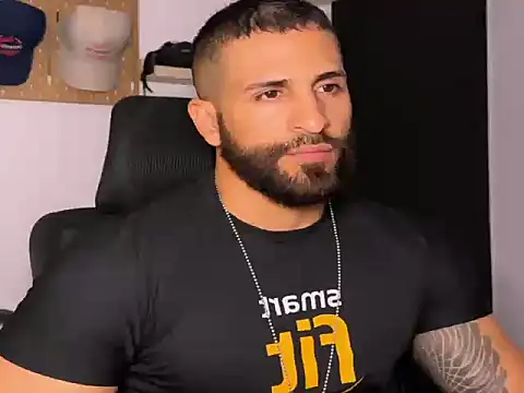 Snapshot of SamDornan51 chatting on February 25, 2026, 12:33 am SamDornan51 online show from February 25, 2026, 12:33 am