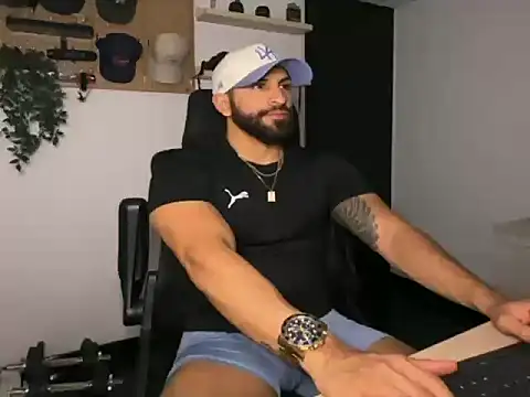 Snapshot of SamDornan51 chatting on February 1, 2026, 3:49 am SamDornan51 online show from February 1, 2026, 3:49 am