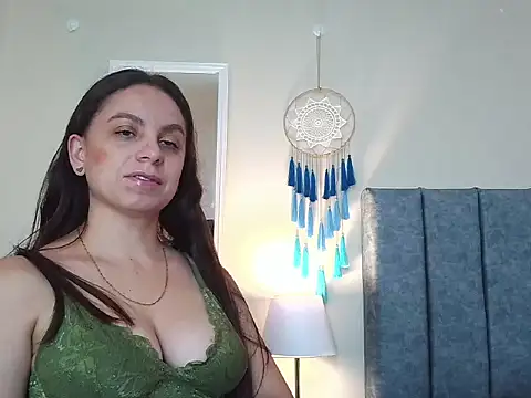 NatalyGuzman26 online show from April 2, 2026, 11:28 am